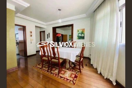Apartamento à venda com 180m², 4 quartos e 4 vagas