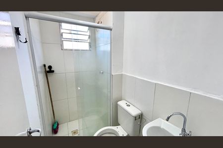 Apartamento para alugar com 41m², 2 quartos e 1 vaga Apartamento para alugar com 41m², 2 quartos e 1 vagaBanheiro