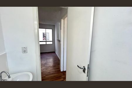 Apartamento para alugar com 41m², 2 quartos e 1 vaga Apartamento para alugar com 41m², 2 quartos e 1 vagaBanheiro