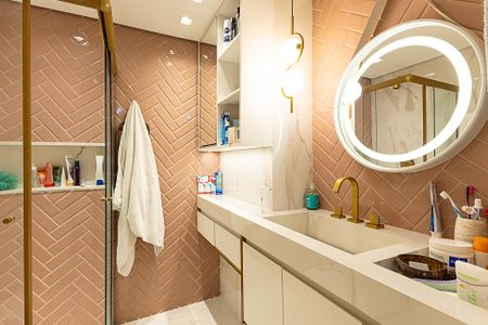 Apartamento para alugar com 149m², 3 quartos e 2 vagas Apartamento para alugar com 149m², 3 quartos e 2 vagasBanheiro da Suíte