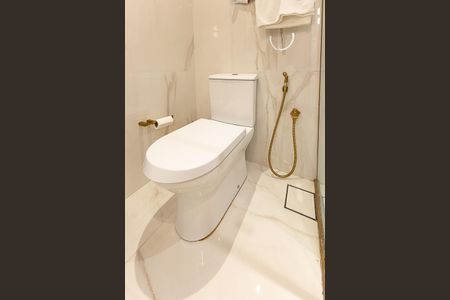 Apartamento para alugar com 149m², 3 quartos e 2 vagas Apartamento para alugar com 149m², 3 quartos e 2 vagasBanheiro da Suíte