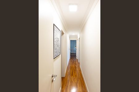 Apartamento para alugar com 149m², 3 quartos e 2 vagas Apartamento para alugar com 149m², 3 quartos e 2 vagasCorredor