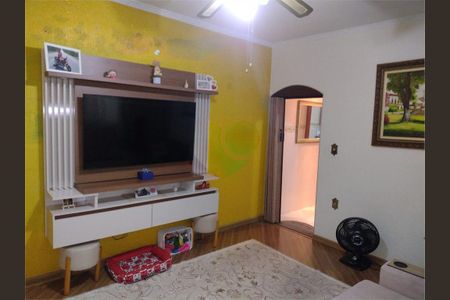 Casa à venda com 3 quartos, 209m² em Jardim Sapopemba, São Paulo