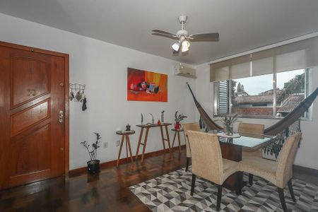 Sala de apartamento à venda com 2 quartos, 65m² em Passo D’areia, Porto Alegre