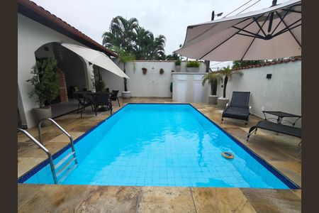Casa de condomínio à venda com 360m², 5 quartos e 5 vagas