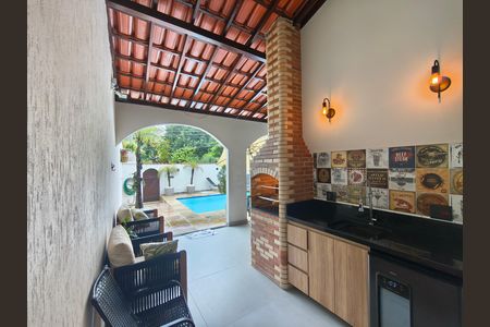 Casa de condomínio à venda com 360m², 5 quartos e 5 vagas
