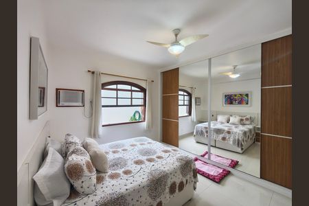 Casa de condomínio à venda com 360m², 5 quartos e 5 vagas