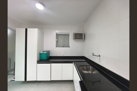 Casa de condomínio à venda com 360m², 5 quartos e 5 vagas