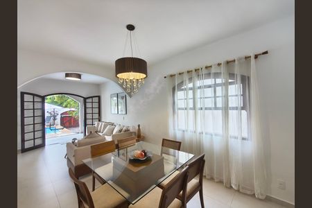 Casa de Condomínio à venda com 5 quartos, 360m² em Gardênia Azul, Rio de Janeiro