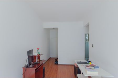 Apartamento à venda com 56m², 1 quarto e sem vagaSala