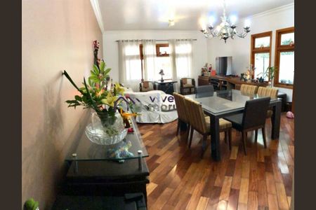 Casa para alugar com 3 quartos, 200m² em Jardim Lar Sao Paulo, São Paulo