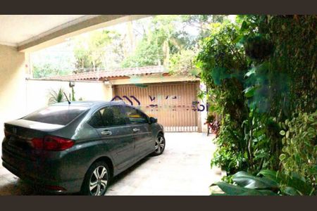 Casa para alugar com 200m², 3 quartos e 3 vagas
