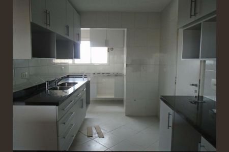 Apartamento para alugar com 115m², 2 quartos e 2 vagas