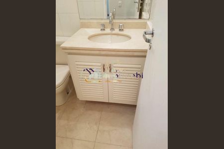 Apartamento para alugar com 71m², 2 quartos e 1 vaga