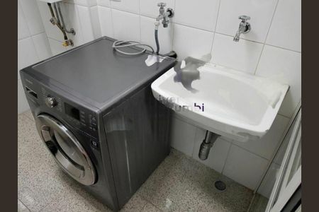 Apartamento para alugar com 71m², 2 quartos e 1 vaga