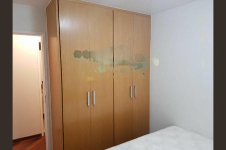 Apartamento para alugar com 71m², 2 quartos e 1 vaga