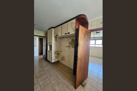 Apartamento à venda com 283m², 4 quartos e 5 vagas