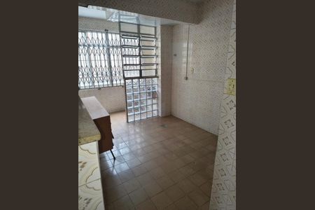 Apartamento à venda com 60m², 2 quartos e 1 vagaCozinha