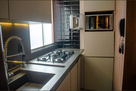 Cozinha de apartamento para alugar com 2 quartos, 55m² em Jardim Goiás, Goiânia