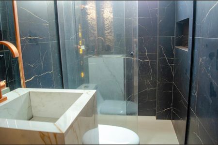 Banheiro de apartamento para alugar com 2 quartos, 55m² em Jardim Goiás, Goiânia