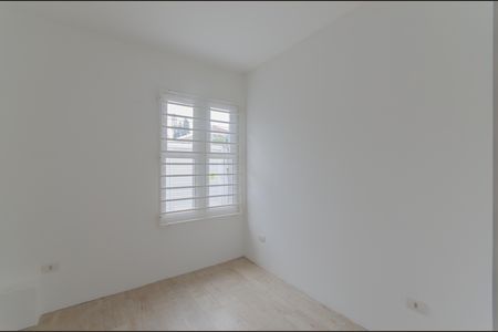 Casa à venda com 420m², 5 quartos e 3 vagas Casa à venda com 420m², 5 quartos e 3 vagasQuarto 1