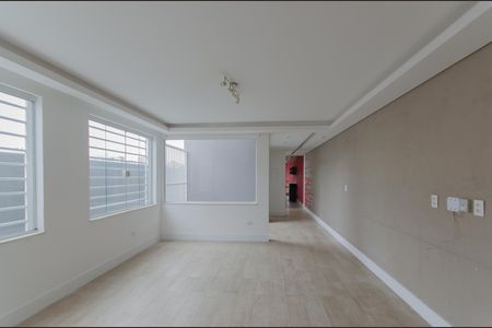 Sala de casa à venda com 5 quartos, 420m² em Vila São José, São Paulo