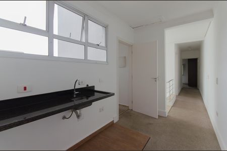Casa à venda com 420m², 5 quartos e 3 vagas Casa à venda com 420m², 5 quartos e 3 vagasCorredor dos Quartos