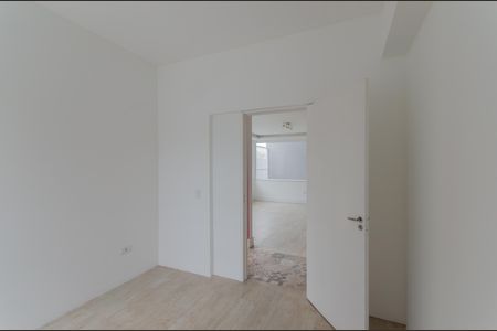 Casa à venda com 420m², 5 quartos e 3 vagas Casa à venda com 420m², 5 quartos e 3 vagasQuarto 1