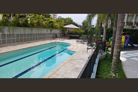 Apartamento à venda com 140m², 2 quartos e 3 vagas