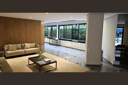 Apartamento à venda com 140m², 2 quartos e 3 vagas