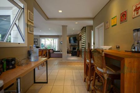 Casa à venda com 302m², 5 quartos e 3 vagas