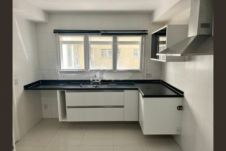 Apartamento à venda com 317m², 4 quartos e 4 vagas
