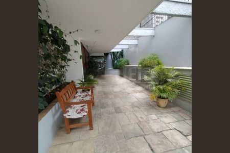 Apartamento à venda com 76m², 2 quartos e 1 vaga
