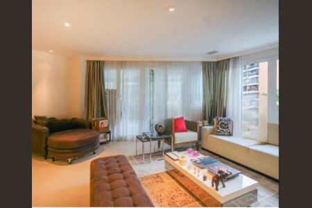 Apartamento à venda com 3 quartos, 257m² em Real Parque, São Paulo