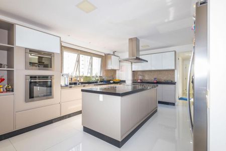 Apartamento à venda com 485m², 4 quartos e 5 vagas