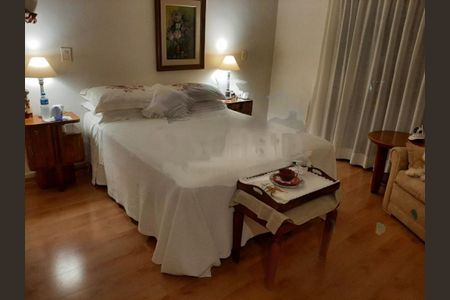 Apartamento à venda com 3 quartos, 200m² em Vila Suzana, São Paulo