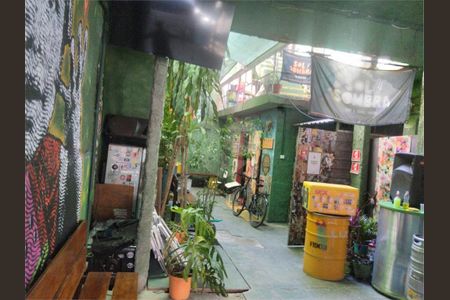 Casa à venda com 199m², 3 quartos e sem vaga