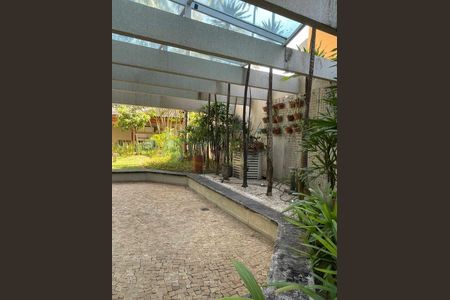 Apartamento à venda com 140m², 3 quartos e 3 vagas