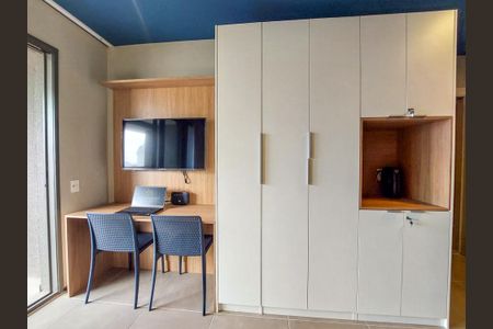 Studio para alugar com 26m², 1 quarto e sem vaga Studio para alugar com 26m², 1 quarto e sem vagaStudio