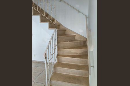 Casa à venda com 93m², 2 quartos e 1 vaga