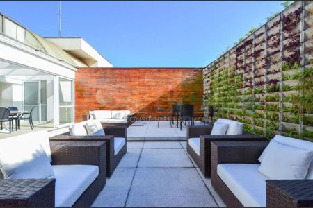 Apartamento à venda com 370m², 3 quartos e 4 vagas