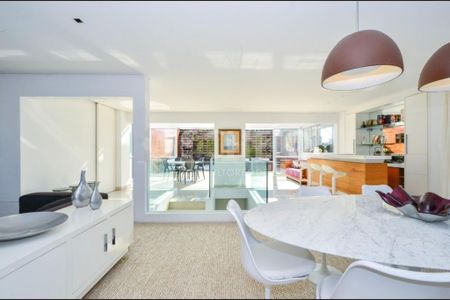 Apartamento à venda com 370m², 3 quartos e 4 vagas