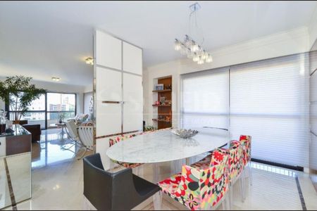 Apartamento à venda com 370m², 3 quartos e 4 vagas