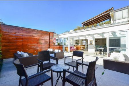 Apartamento à venda com 370m², 3 quartos e 4 vagas