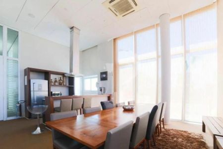 Apartamento à venda com 71m², 2 quartos e 2 vagas