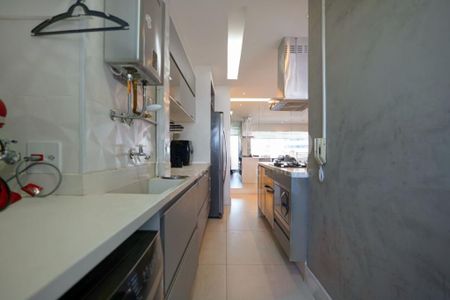Apartamento à venda com 90m², 2 quartos e 2 vagas