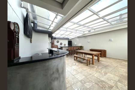 Apartamento à venda com 60m², 2 quartos e 1 vaga