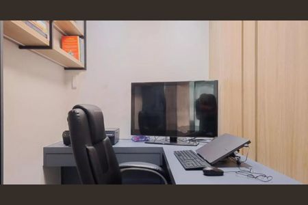 Apartamento à venda com 97m², 2 quartos e 1 vaga