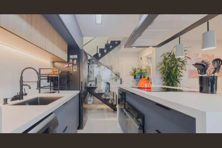 Apartamento à venda com 97m², 2 quartos e 1 vaga