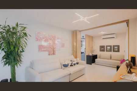 Apartamento à venda com 97m², 2 quartos e 1 vaga